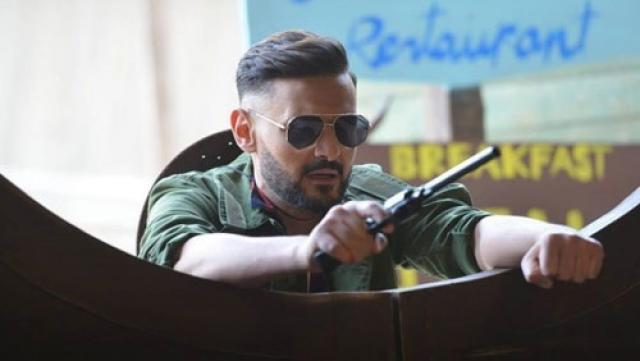 رامز جلال يستقر على رامز في الشلال ويظهر بلوك غريب