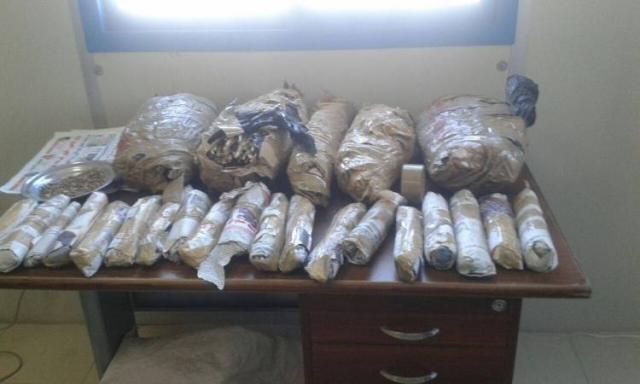 ضبط تاجر مخدرات بقنا بحوزته 60 كيلو جراما من البانجو