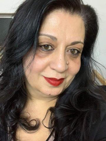 وَيَبْقى الأَمَل..