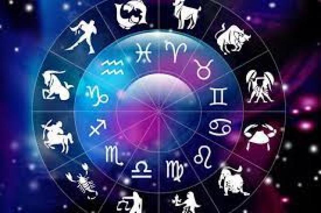 الثور عنيد والعقرب مبينساش .. 4 أبراج مبتنساش حبها الأول