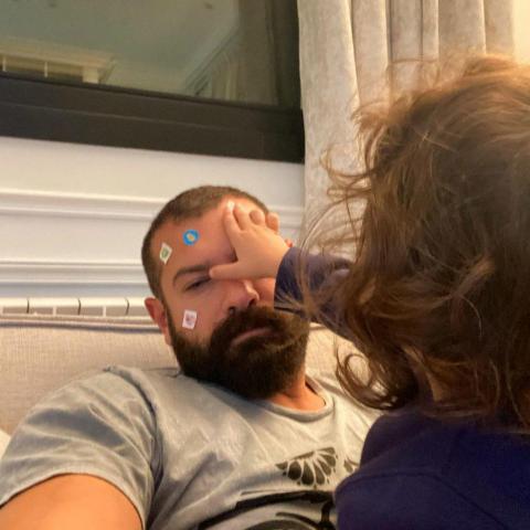 كندا علوش لـ عممرو يوسف .. كل سنه وانت ألذ وأطعم وأحن أب