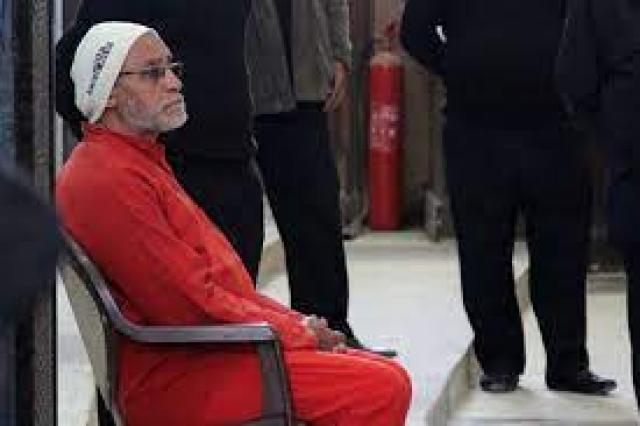 النقض تقضى بتأييد المؤبد لمحمد بديع و10 أخرين فى قضية إقتحام الحدود الشرقية