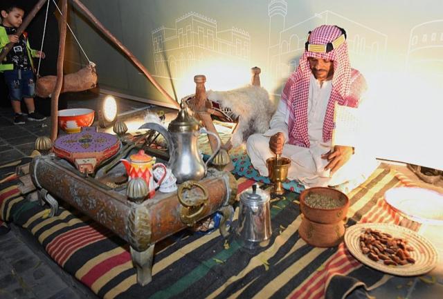 منطقة جدة التاريخية تستحضر مخزونها الحضاري وتراثها الشعبي في الاحتفاء بـ ”يوم التأسيس”