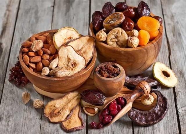 قبل عيد الفطر .. اسعار التسالي و المكسرات في مصر