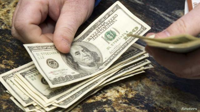 سعر الدولار اليوم الثلاثاء 6 يونيو في بداية التعاملات الصباحية في البنوك المصرية