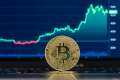 ارتفاع عملة البيتكوين وثاني أكبر...
