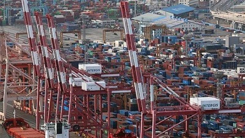 احد مواني كوريا الجنوبية