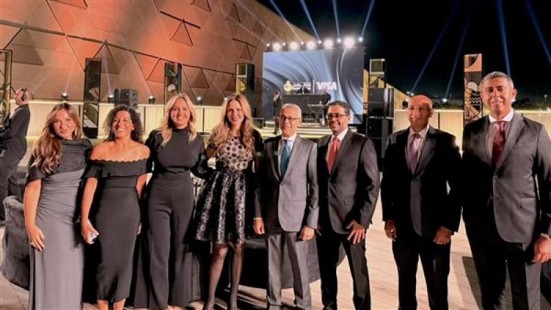 بنك مصر وفيزا يطلقان بطاقة انفينت الائتمانية