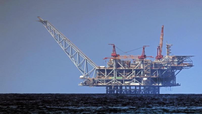 السيسي يبحث مستحقات شركات البترول والغاز الأجنبية في مصر