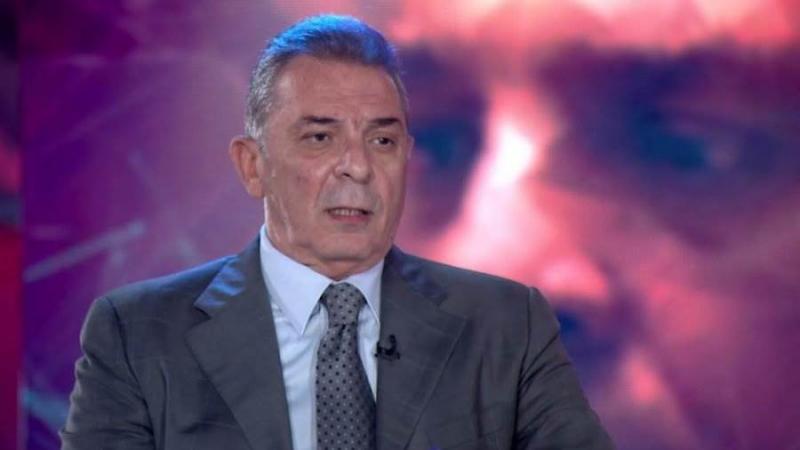 محمود حميدة: تعلمت الآداب والخشوع في الصلاة من الشيخ علي محمود