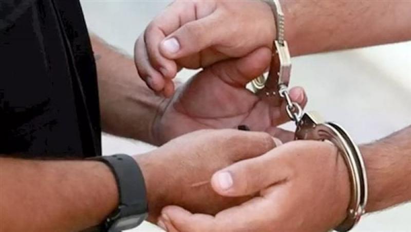 عاجل.. إحالة عاطل للمحاكمة بتهمة سرقة هواتف المواطنين بالظاهر