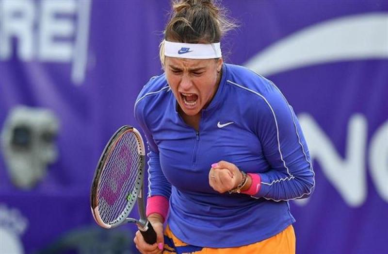 سابالينكا توسع الفارق مع شفيونتيك في صدارة تصنيف لاعبات كرة المضرب