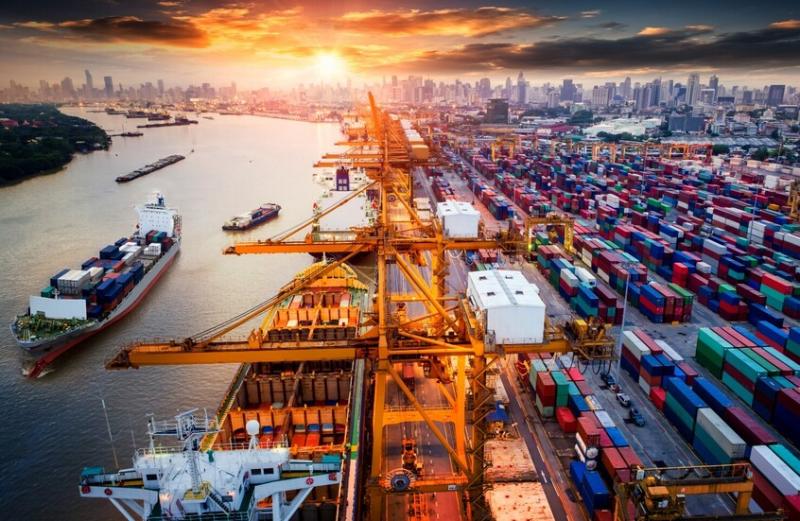 تقرير يكشف قيمة صادرات مصر من السلع غير البترولية