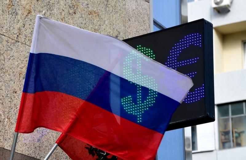 الاتحاد الأوروبي يعد حزمة عقوبات جديدة ضد روسيا